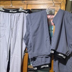 Grey's Anatomy Scrub Set in Light Gray and Slate Blue